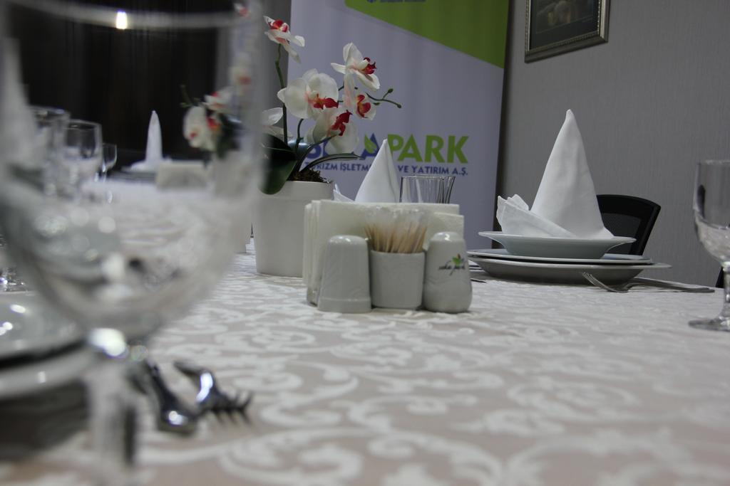 Seka Park Hotel Izmit Exterior foto